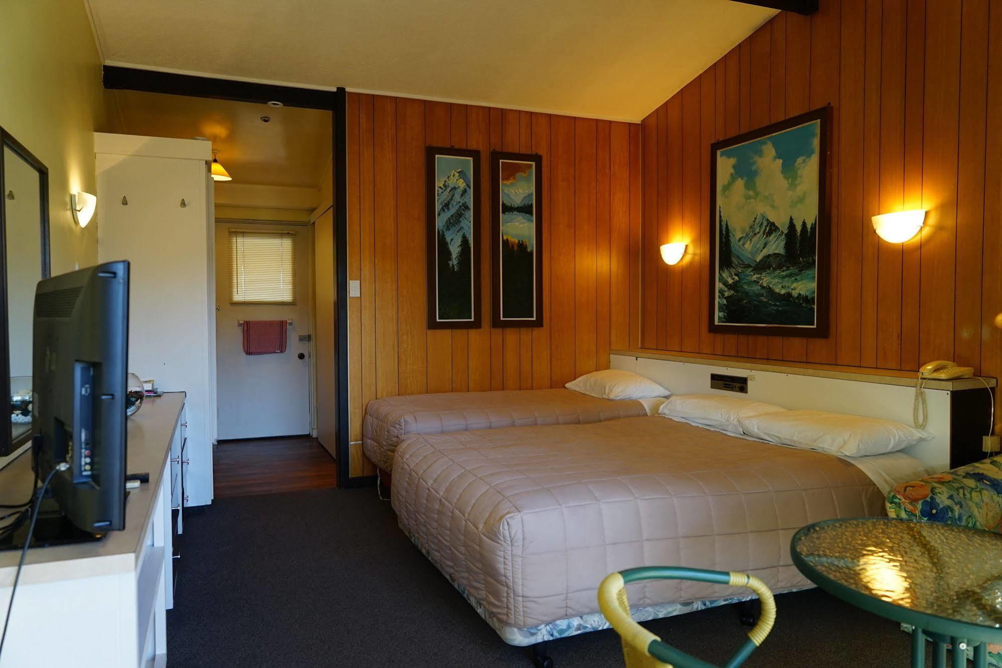 Tui Lodge Motel Крайстчёрч Экстерьер фото