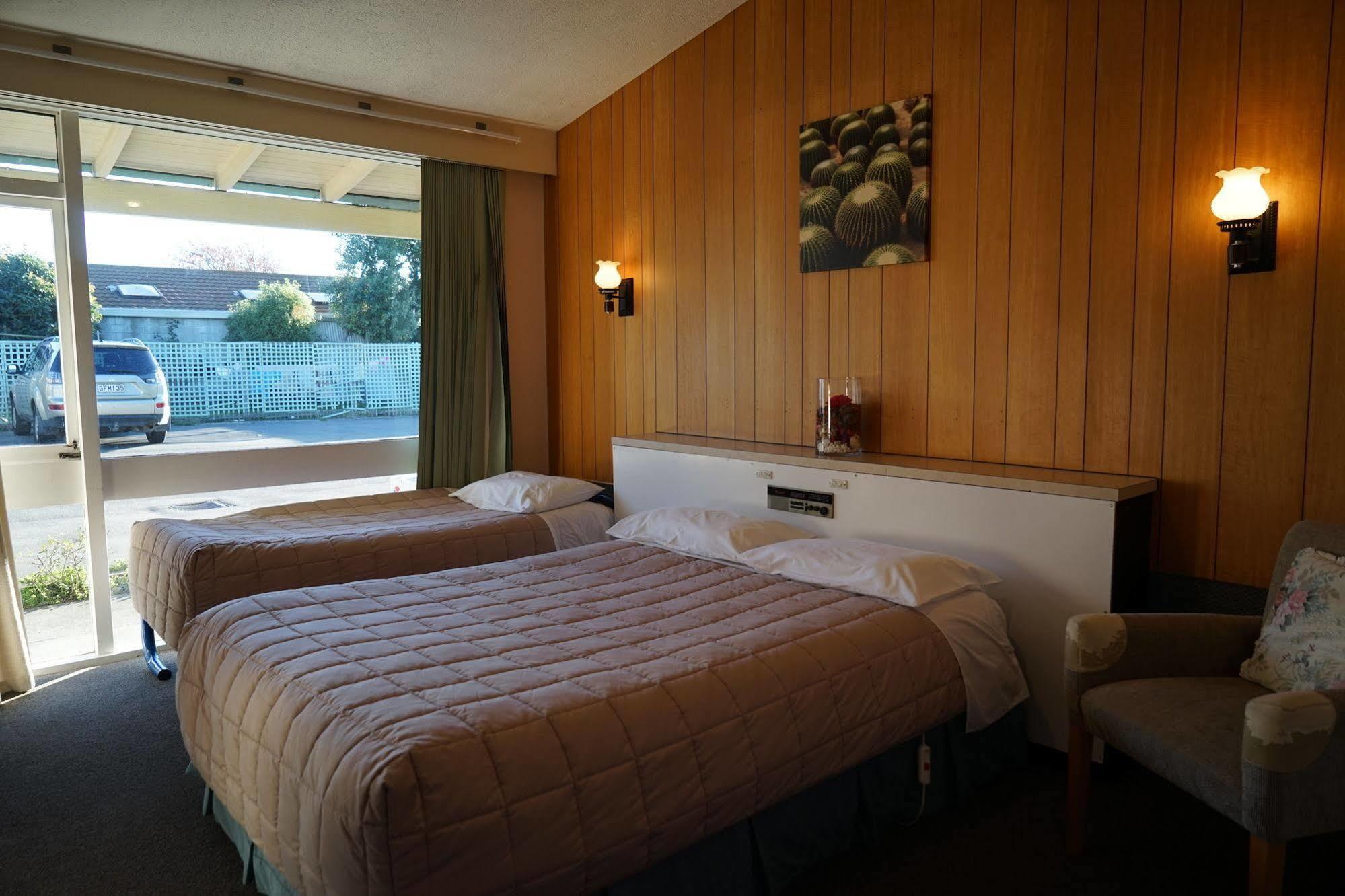 Tui Lodge Motel Крайстчёрч Экстерьер фото